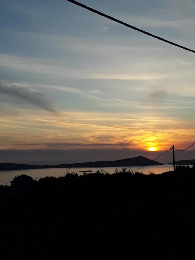 Golden Navarino'S Sunset Pylos Exterior photo