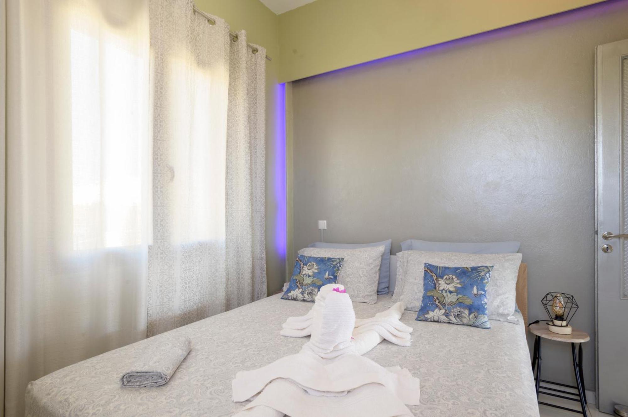 Golden Navarino'S Sunset Pylos Exterior photo